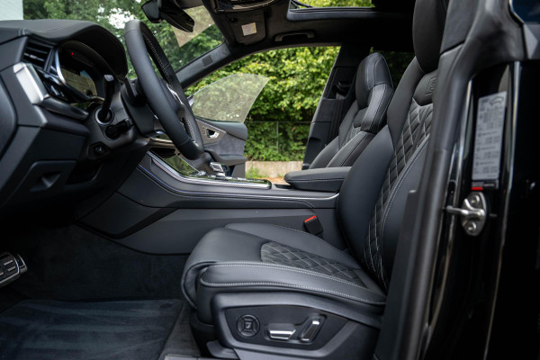 Audi Q8 60 TFSI e quattro S Competition B&O High-End