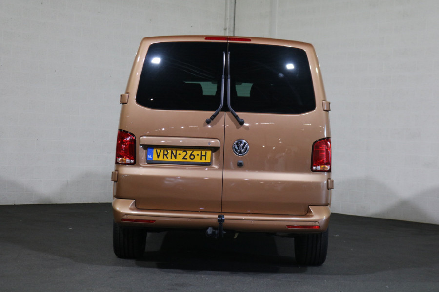 Volkswagen Transporter 2.0 TDI 204pk Bulli L2 H1 DC Airco Navigatie Apple Carplay Trekhaak