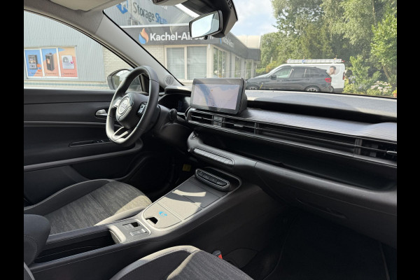 Jeep Avenger Altitude 54 kWh | Navi | Carplay | Stoelverwarming |