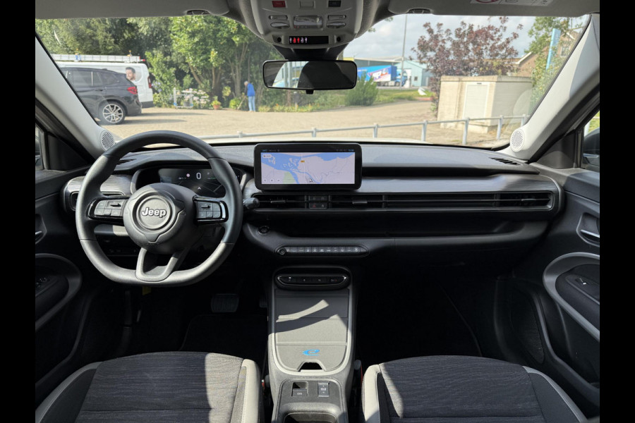 Jeep Avenger Altitude 54 kWh | Navi | Carplay | Stoelverwarming |