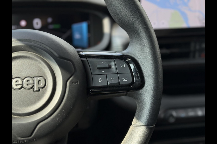 Jeep Avenger Altitude 54 kWh | Navi | Carplay | Stoelverwarming |