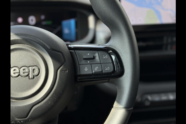Jeep Avenger Altitude 54 kWh | Navi | Carplay | Stoelverwarming |