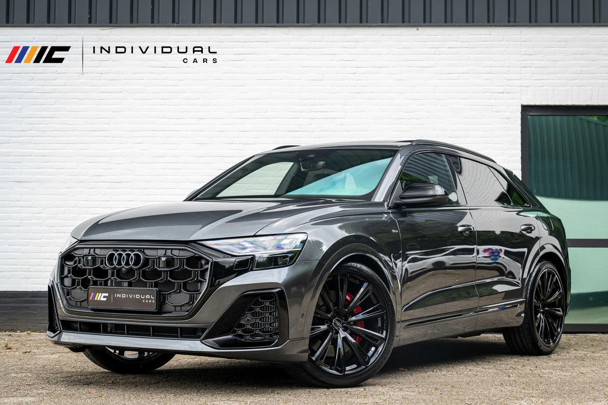 Audi Q8 60 TFSI e quattro S Competition B&O High-End Audi Q8 60 TFSI e quattro S Competition B&O High-End