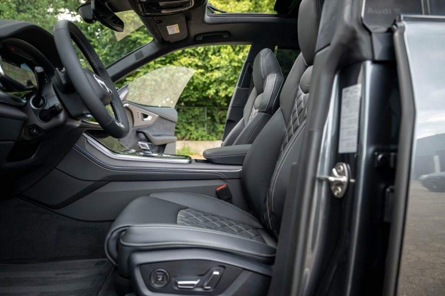 Audi Q8 60 TFSI e quattro S Competition B&O High-End