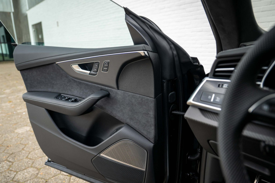 Audi Q8 60 TFSI e quattro S Competition B&O High-End
