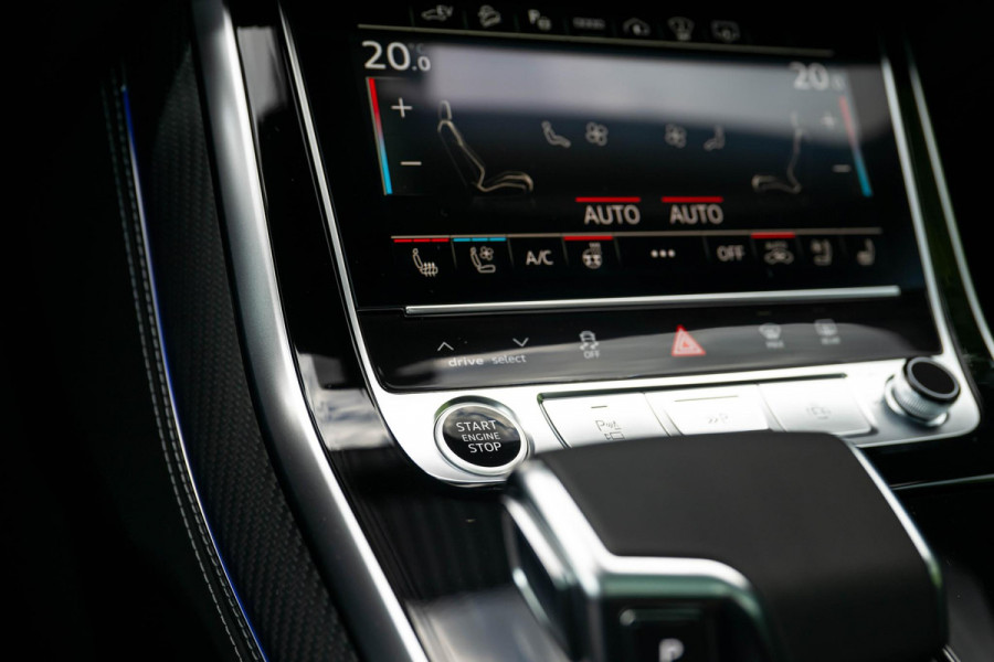 Audi Q8 60 TFSI e quattro S Competition B&O High-End