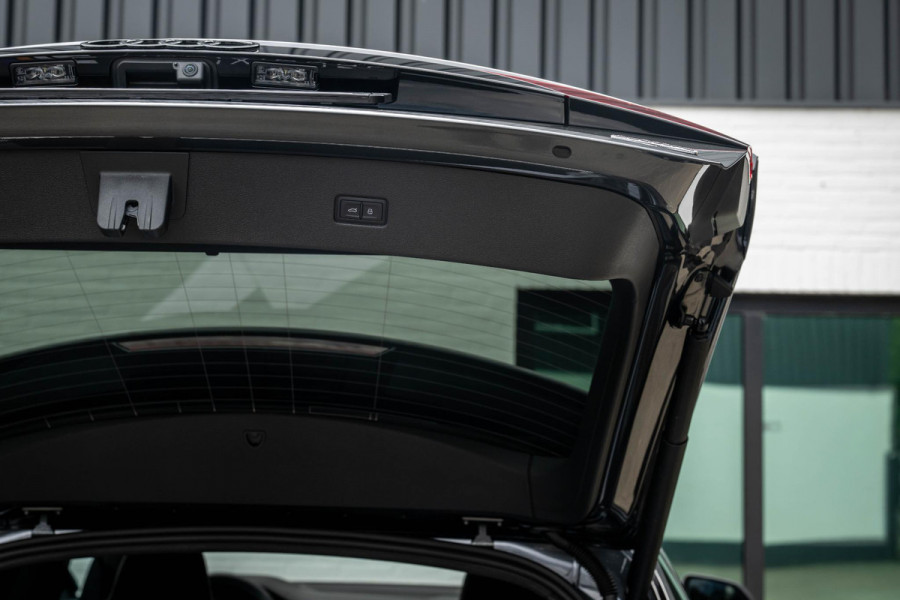 Audi Q8 60 TFSI e quattro S Competition B&O High-End