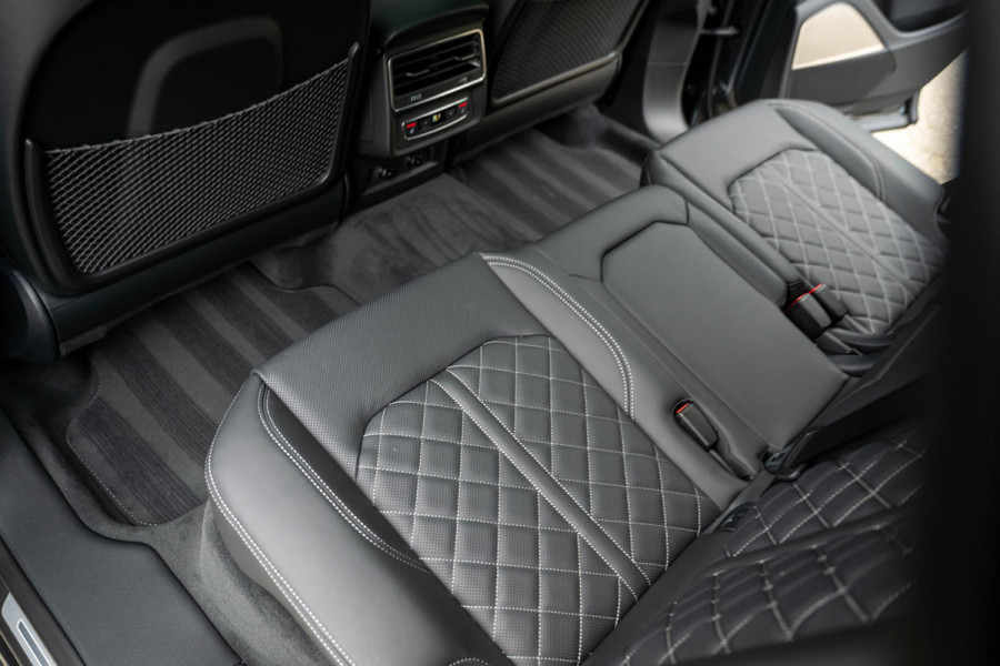 Audi Q8 60 TFSI e quattro S Competition B&O High-End