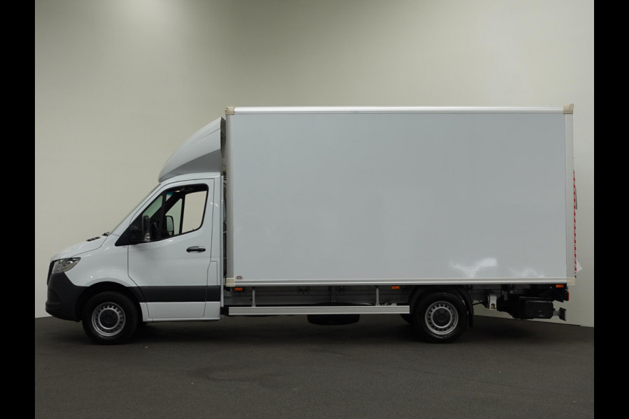 Mercedes-Benz Sprinter 315 150pk Automaat Bakwagen Meubelbak Laadklep Navigatie Airco Cruise Control Comfort stoelen