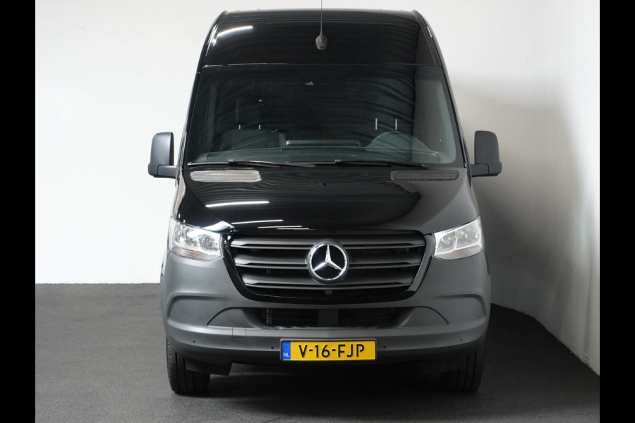 Mercedes-Benz Sprinter 315 L2H2 Automaat Navigatie Cruise Control Trekhaak Climate Control