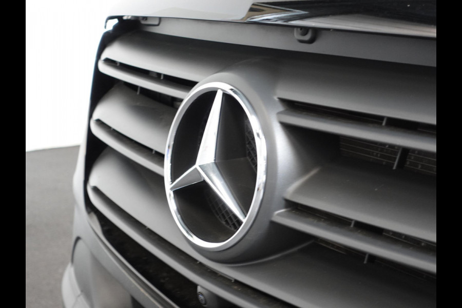 Mercedes-Benz Sprinter 315 L2H2 Automaat Navigatie Cruise Control Trekhaak Climate Control