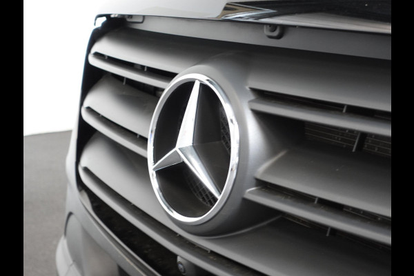 Mercedes-Benz Sprinter 315 L2H2 Automaat Navigatie Cruise Control Trekhaak Climate Control