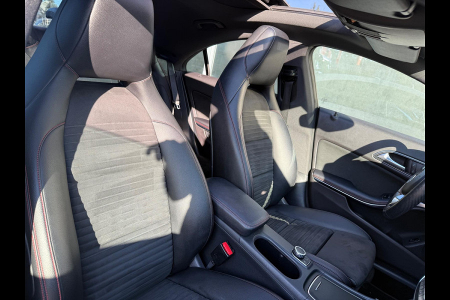 Mercedes-Benz CLA-Klasse 220 4MATIC CLA 45 Look | Pano | Aero | Navi