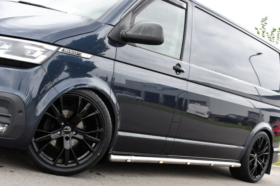 Volkswagen Transporter 2.0 TDI L2H1 32 4Motion Bulli Marge, Virtual, Adaptieve Cruise, Camera, LED, 150pk, Automaat, Stoelverwarming, Uniek!