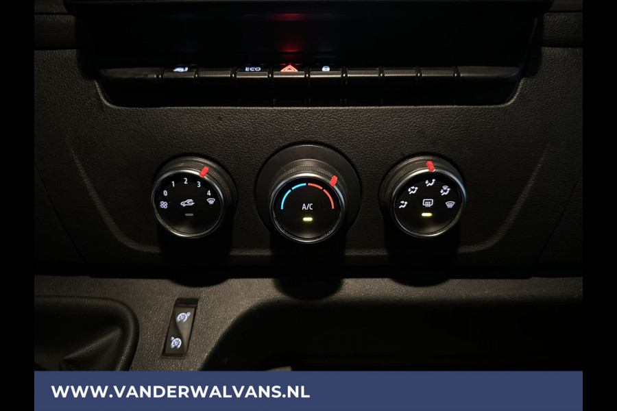 Renault Master 2.3 dCi 136pk L2H2 Euro6 Airco | Camera | Navigatie | Cruisecontrol | 2500kg Trekhaak | Bijrijdersbank,  Parkeersensoren