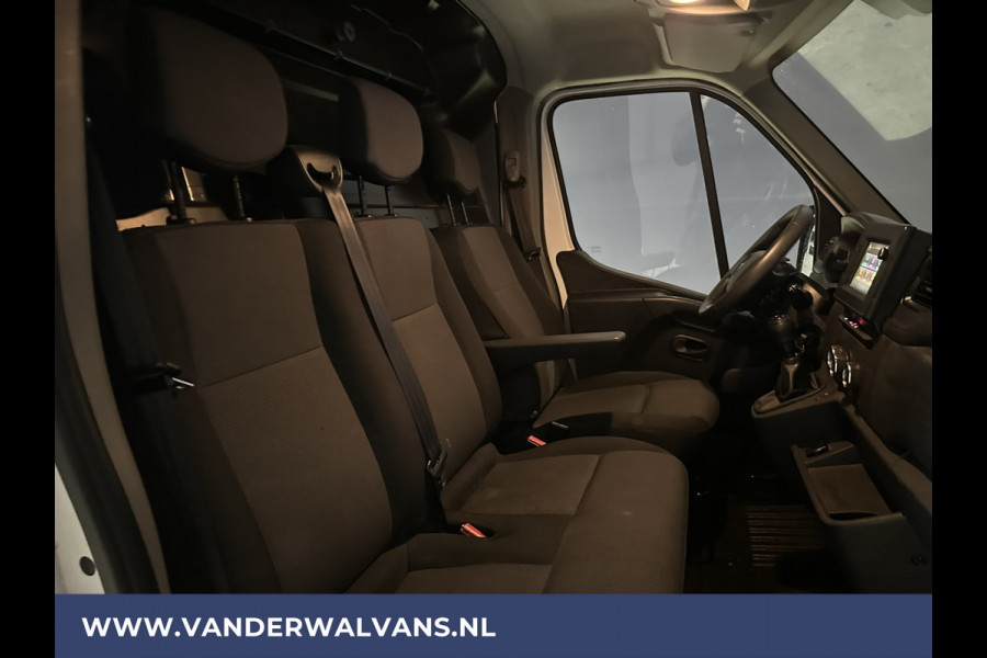 Renault Master 2.3 dCi 136pk L2H2 Euro6 Airco | Camera | Navigatie | Cruisecontrol | 2500kg Trekhaak | Bijrijdersbank,  Parkeersensoren