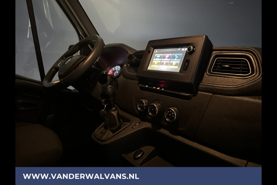 Renault Master 2.3 dCi 136pk L2H2 Euro6 Airco | Camera | Navigatie | Cruisecontrol | 2500kg Trekhaak | Bijrijdersbank,  Parkeersensoren