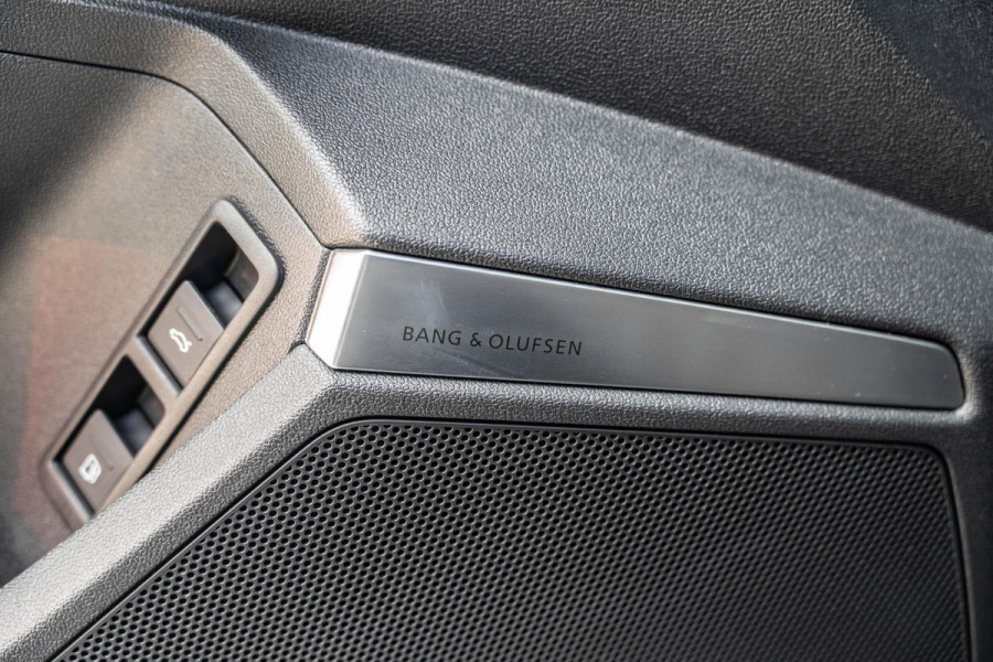 Audi A3 Sportback 40 TFSI e S-Line | B&O | HUD | Pano | Matrix led