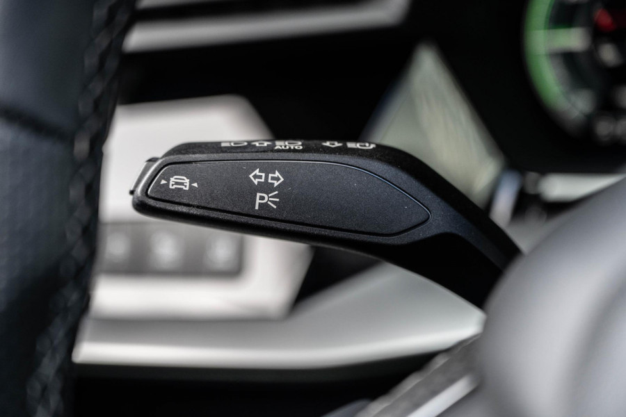 Audi A3 Sportback 40 TFSI e S-Line | B&O | HUD | Pano | Matrix led
