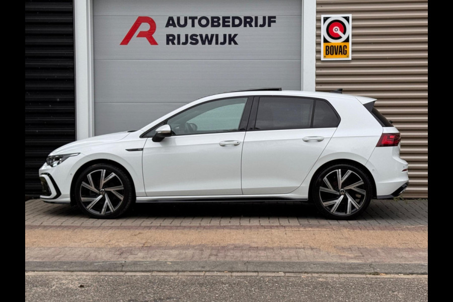 Volkswagen Golf 1.5 eTSI R-Line Pano/Matrix/Blindspot/Camera
