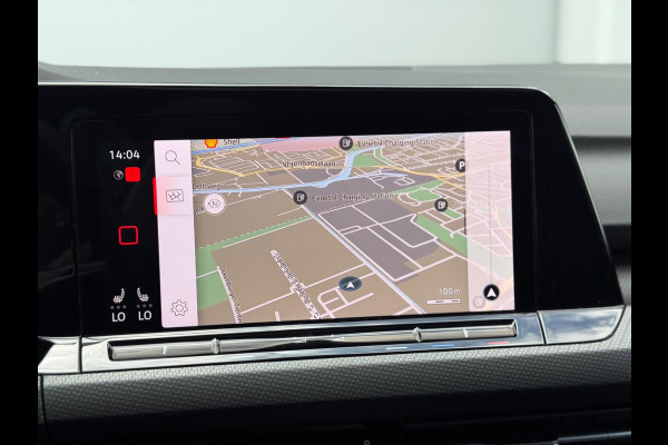 Volkswagen Golf 1.5 eTSI R-Line Pano/Matrix/Blindspot/Camera
