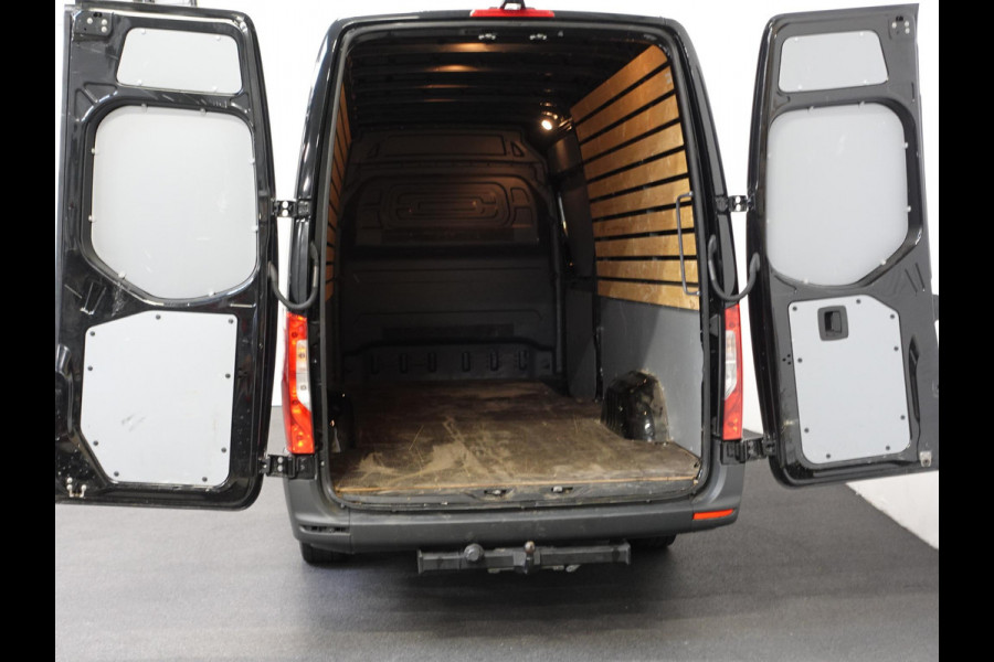 Mercedes-Benz Sprinter L3H2 Automaat Airco Navigatie Camera Trekhaak