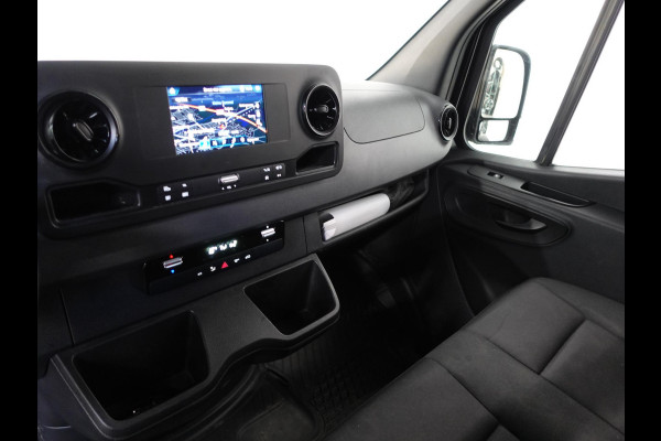 Mercedes-Benz Sprinter L3H2 Automaat Airco Navigatie Camera Trekhaak
