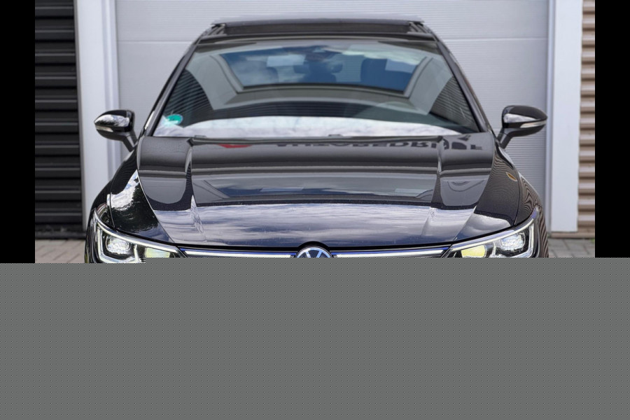 Volkswagen Golf 2.0 TSI R 4Motion Akra/Pano/Memory/Matrix