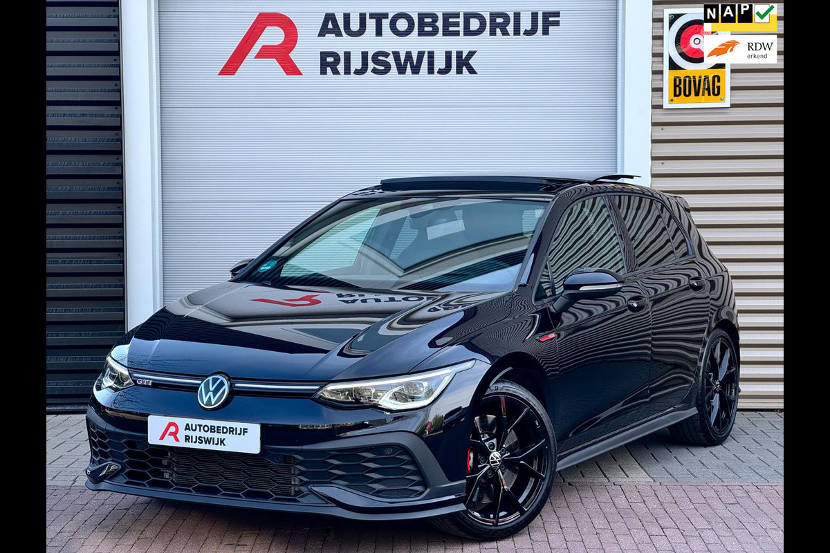 Volkswagen Golf 2.0 TSI GTI Nurburgring/Pano/H&K/Matrix Volkswagen Golf 2.0 TSI GTI Nurburgring/Pano/H&K/Matrix