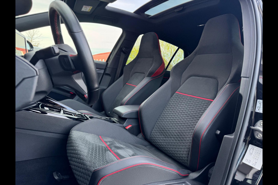 Volkswagen Golf 2.0 TSI GTI Nurburgring/Pano/H&K/Matrix