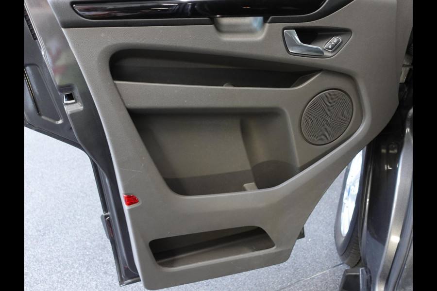 Ford Transit Custom L2H1 Limited Dubbele Cabine Automaat Navigatie Airco 2 Schuifdeuren Trekhaak Parkeersensoren Carplay Imperiaal