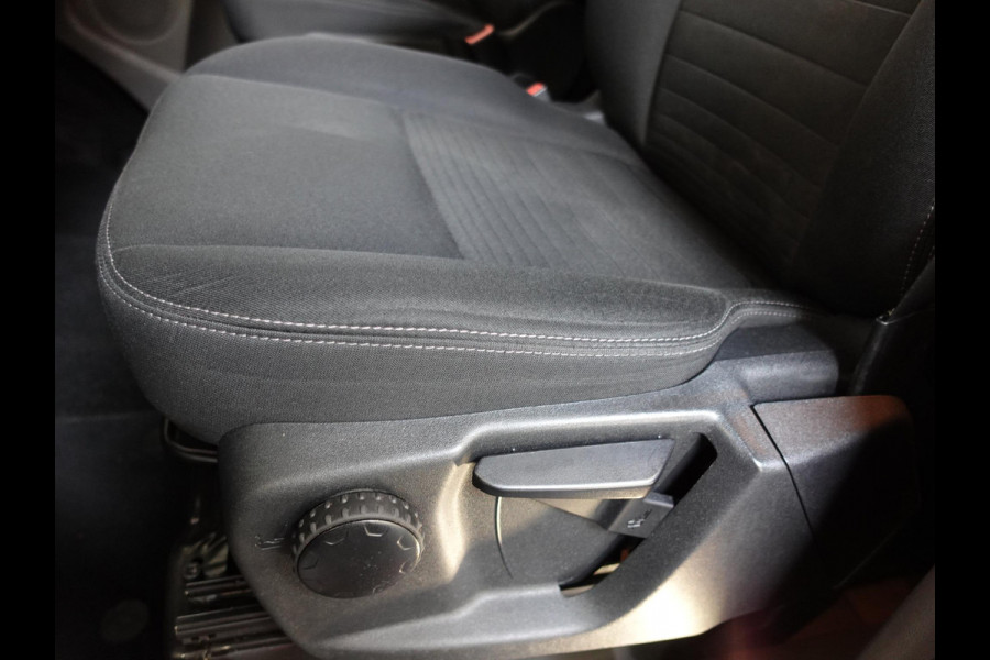 Ford Transit Custom L2H1 Limited Dubbele Cabine Automaat Navigatie Airco 2 Schuifdeuren Trekhaak Parkeersensoren Carplay Imperiaal