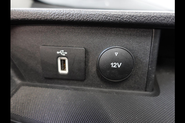 Ford Transit Custom L2H1 Limited Dubbele Cabine Automaat Navigatie Airco 2 Schuifdeuren Trekhaak Parkeersensoren Carplay Imperiaal