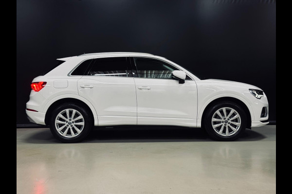 Audi Q3 35 TFSI Pro Line, Matrix Led, Virtual Cockpit, ACC, Blind Spot, Apple Carplay, Clima, PDC, Volledig Onderhoud