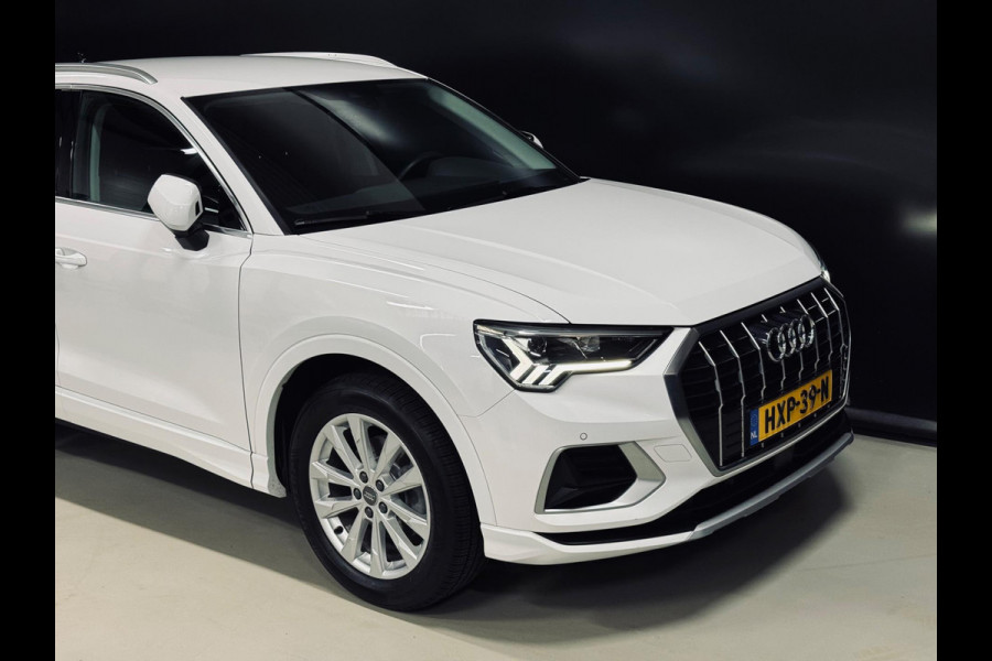 Audi Q3 35 TFSI Pro Line, Matrix Led, Virtual Cockpit, ACC, Blind Spot, Apple Carplay, Clima, PDC, Volledig Onderhoud