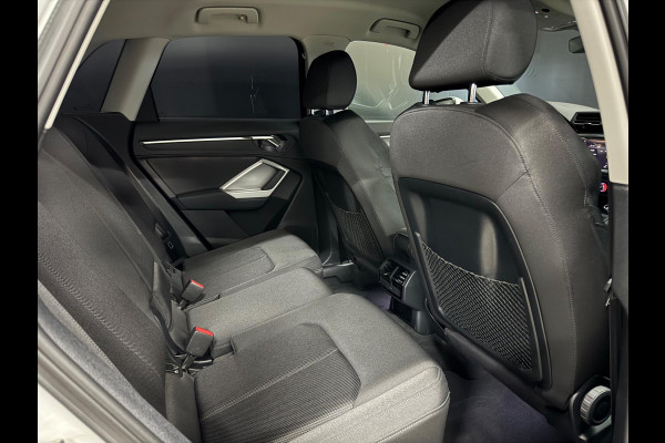 Audi Q3 35 TFSI Pro Line, Matrix Led, Virtual Cockpit, ACC, Blind Spot, Apple Carplay, Clima, PDC, Volledig Onderhoud