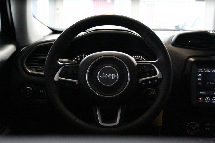 Jeep Renegade 1.5T e-Hybrid Limited | Apple/Android CarPlay | Parkeersensoren | Cruise control