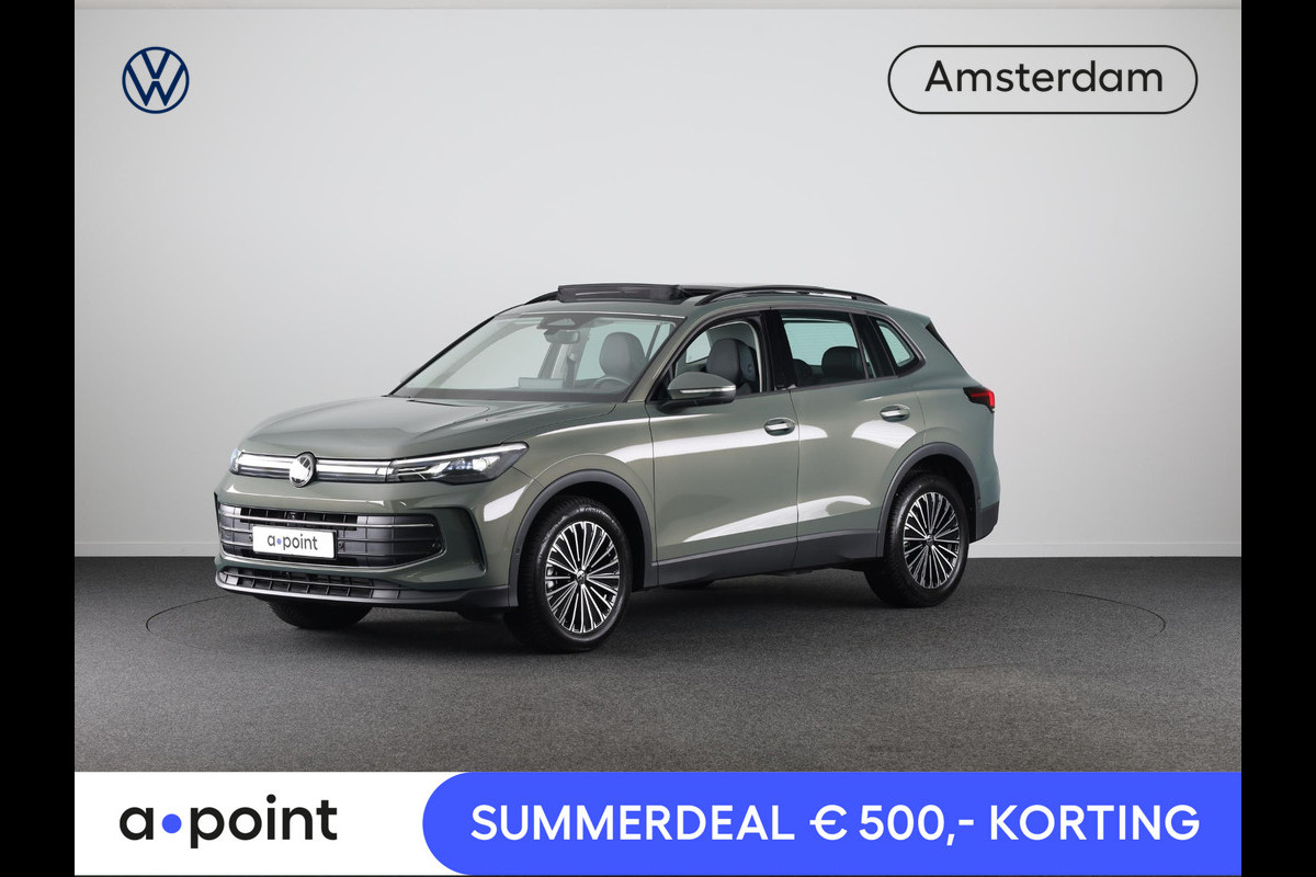 Volkswagen Tiguan 1.5 eTSI Life Edition Automaat (DSG) | Verlengde garantie | Panoramadak | Elektr. trekhaak | Parkeersensoren (Park assist) | Rondomzicht camera | Stoelverwarming | Head-up display |