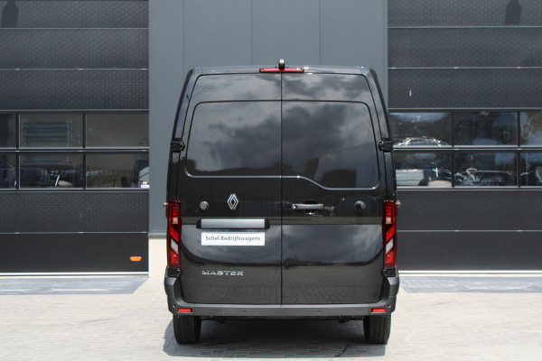 Renault Master T35 2.0 dCi 170pk L2H2 Extra - Navigatie - Camera - 270 gr deuren - Parkeersensoren - Draadloos laden - Rijklaar