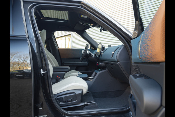MINI Countryman 1.5 C Favoured - XL Pakket - Pano - Trekhaak - Memoryzetel
