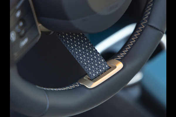 MINI Countryman 1.5 C Favoured - XL Pakket - Pano - Trekhaak - Memoryzetel