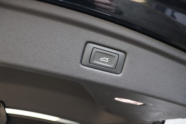 Audi A5 Sportback 35 TFSI S-line 20" / Cruise / Leder