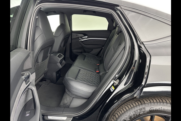 Audi e-tron Sportback 55 quattro S edition 95 kWh [ 3-Fase ] (INCL.BTW) *FULL-LEATHER | FULL-LED | ADAPTIVE-CRUISE | BANG&OLUFSEN | TOP-VIEW | MEMORY-PACK | BLIND-SPOT | KEYLESS | AMBIENT-LIGHT | AIR-SUSPENSION | SPORT-SEATS | DIGI-COCKPIT | 21''ALU |