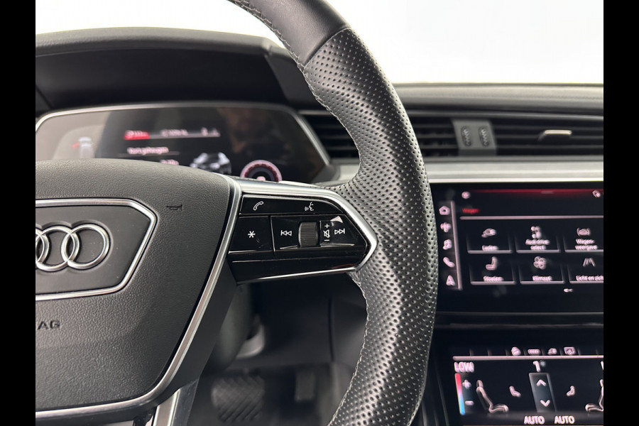 Audi e-tron Sportback 55 quattro S edition 95 kWh [ 3-Fase ] (INCL.BTW) *FULL-LEATHER | FULL-LED | ADAPTIVE-CRUISE | BANG&OLUFSEN | TOP-VIEW | MEMORY-PACK | BLIND-SPOT | KEYLESS | AMBIENT-LIGHT | AIR-SUSPENSION | SPORT-SEATS | DIGI-COCKPIT | 21''ALU |