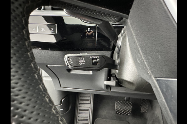 Audi e-tron Sportback 55 quattro S edition 95 kWh [ 3-Fase ] (INCL.BTW) *FULL-LEATHER | FULL-LED | ADAPTIVE-CRUISE | BANG&OLUFSEN | TOP-VIEW | MEMORY-PACK | BLIND-SPOT | KEYLESS | AMBIENT-LIGHT | AIR-SUSPENSION | SPORT-SEATS | DIGI-COCKPIT | 21''ALU |