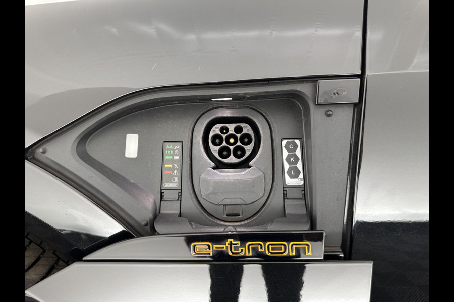 Audi e-tron Sportback 55 quattro S edition 95 kWh [ 3-Fase ] (INCL.BTW) *FULL-LEATHER | FULL-LED | ADAPTIVE-CRUISE | BANG&OLUFSEN | TOP-VIEW | MEMORY-PACK | BLIND-SPOT | KEYLESS | AMBIENT-LIGHT | AIR-SUSPENSION | SPORT-SEATS | DIGI-COCKPIT | 21''ALU |
