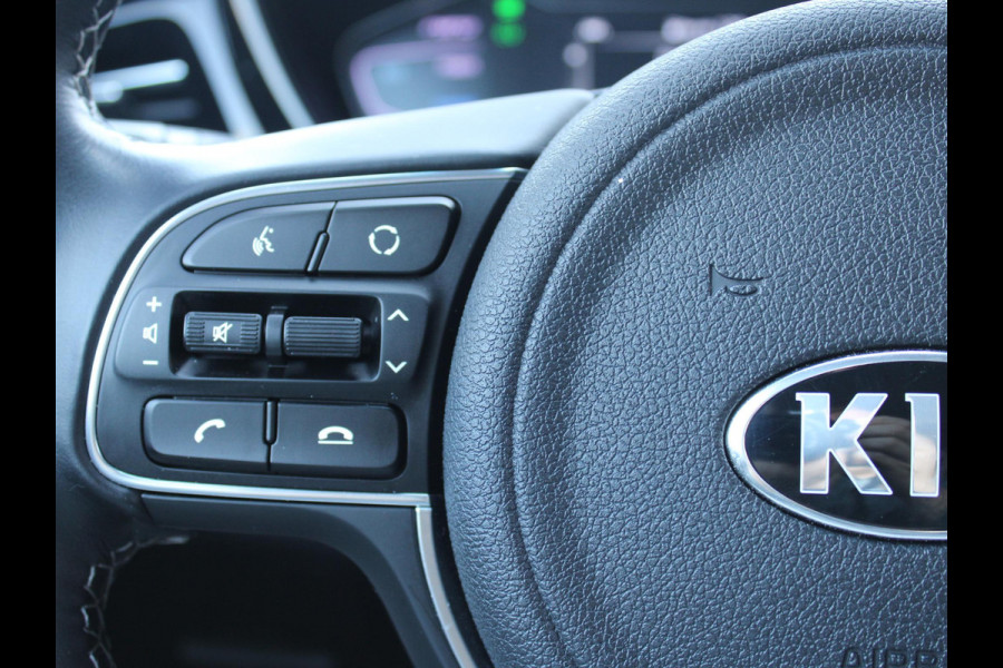 Kia Niro 1.6 GDi Hybrid Style Edition | Nederlandse dealer onderhouden auto| Trekhaak | Navigatie | 18 inch velgen |