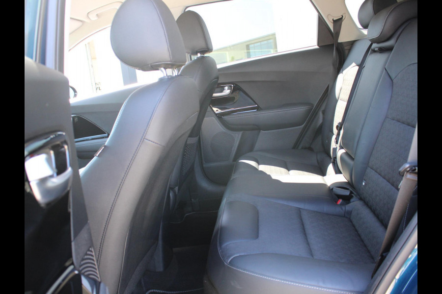 Kia Niro 1.6 GDi Hybrid Style Edition | Nederlandse dealer onderhouden auto| Trekhaak | Navigatie | 18 inch velgen |