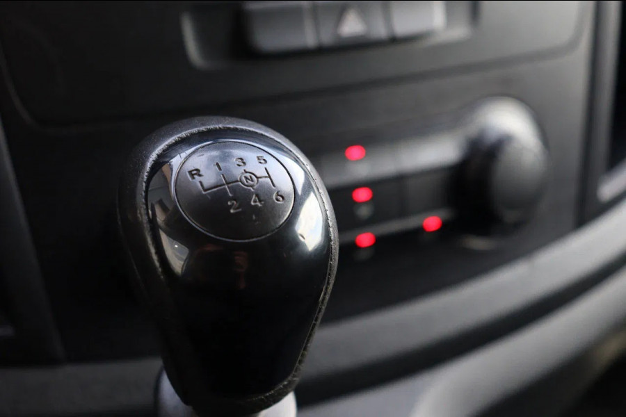 Mercedes-Benz Vito 111 CDi Lang l Airco l Camera l Cruise Control