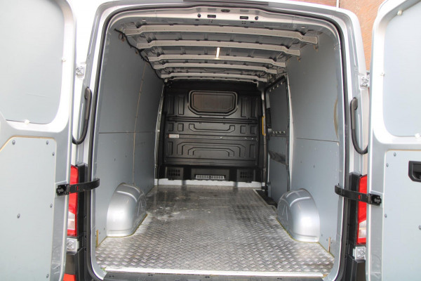Volkswagen Crafter 35 2.0 TDI L3H2 Comfortline / App connect / Navi / Cruise / PDC 2x